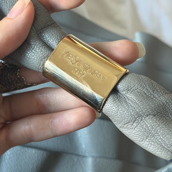 Cool YSL Vintage Gray Ruffled Women's Bag - Picture 6 of 7